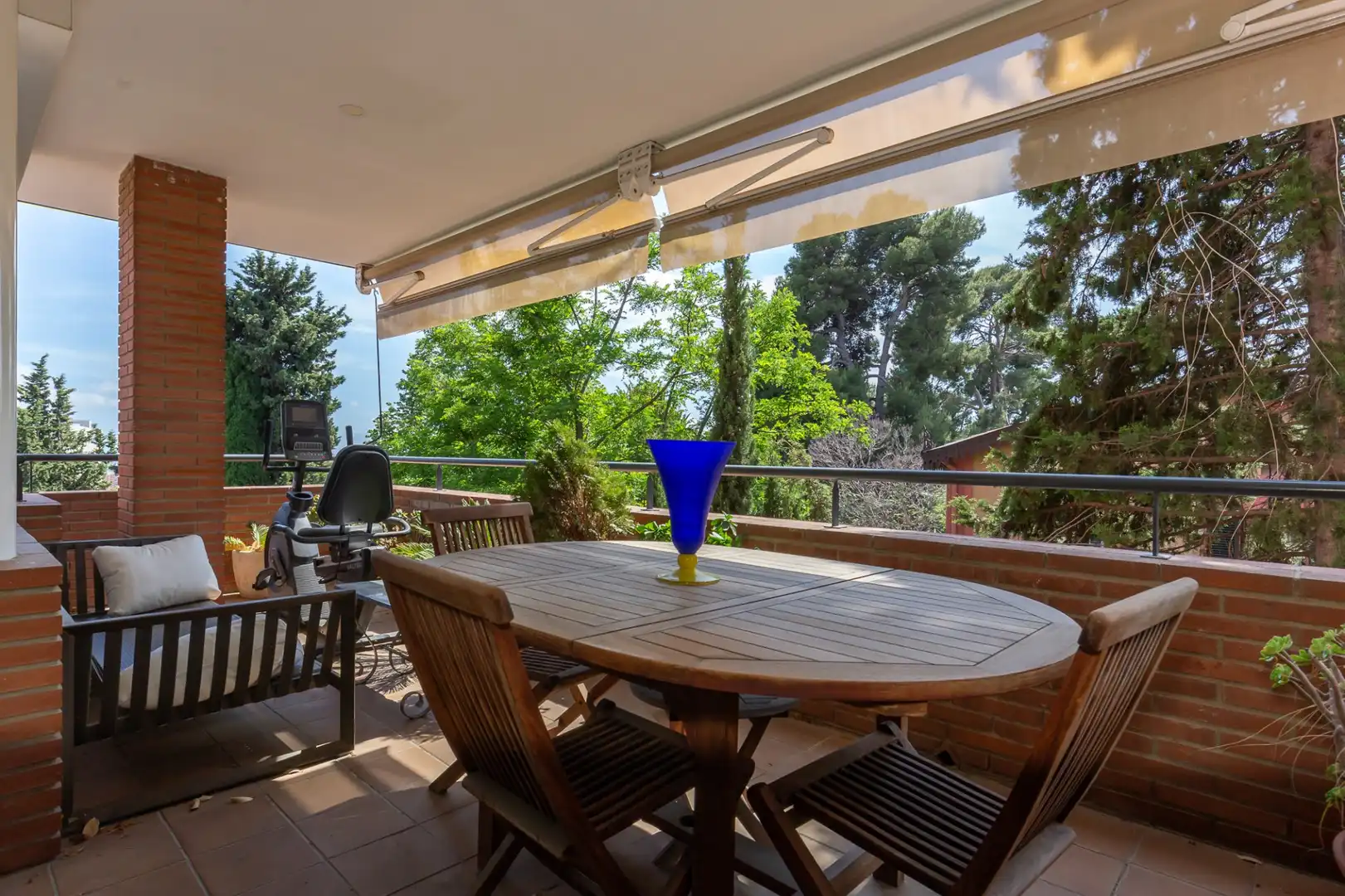 Terraza de Piso en venta en Esplugues de Llobregat con Aire acondicionado, Calefacción y Trastero