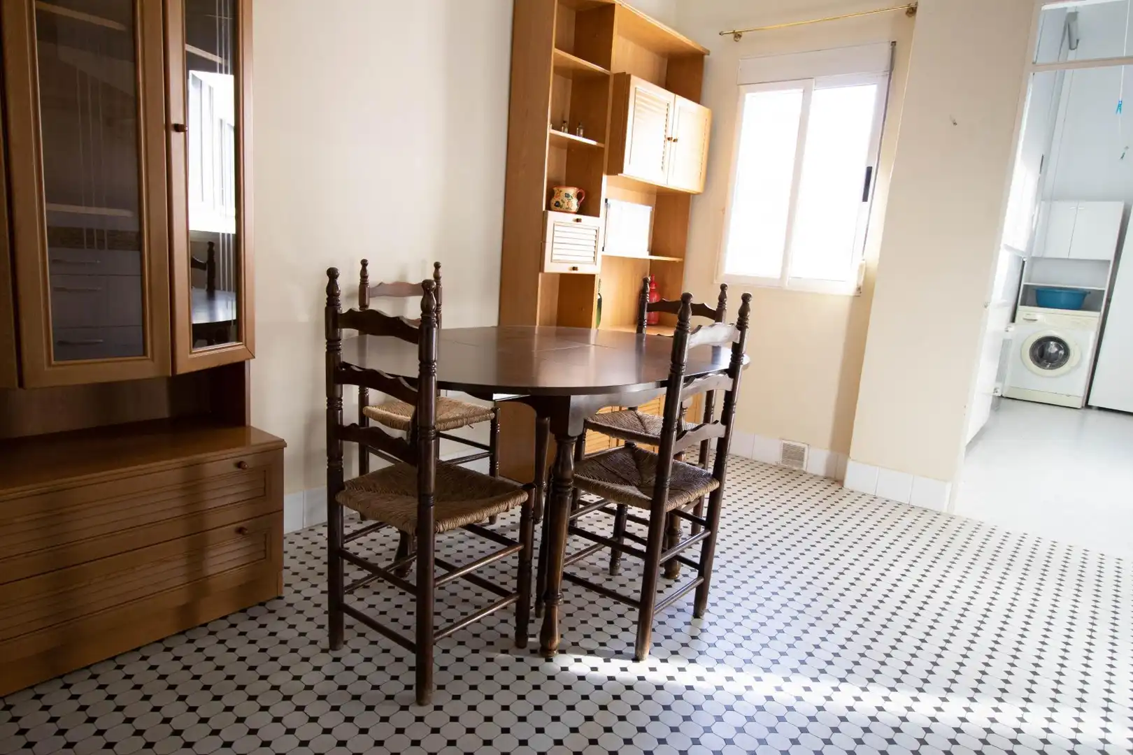 Comedor de Piso en venta en Badajoz con Calefacción, Terraza y Trastero