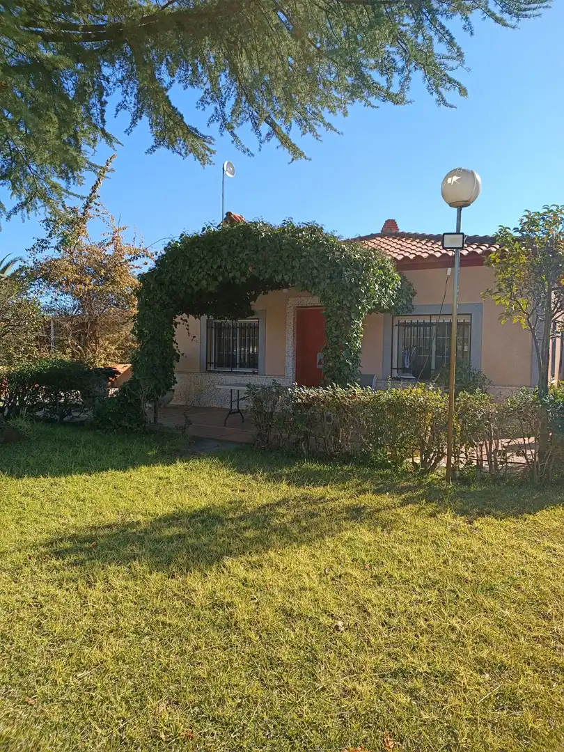 Chalet con piscina en venta en Villanueva de la Serena, imagen 3