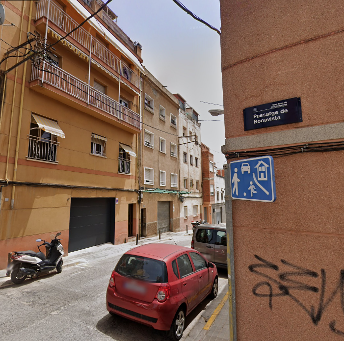 Vista exterior de Pis en venda en Badalona