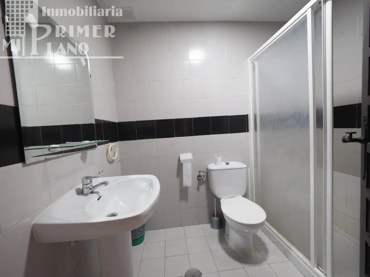 Baño de Edificio en venta en La Solana  