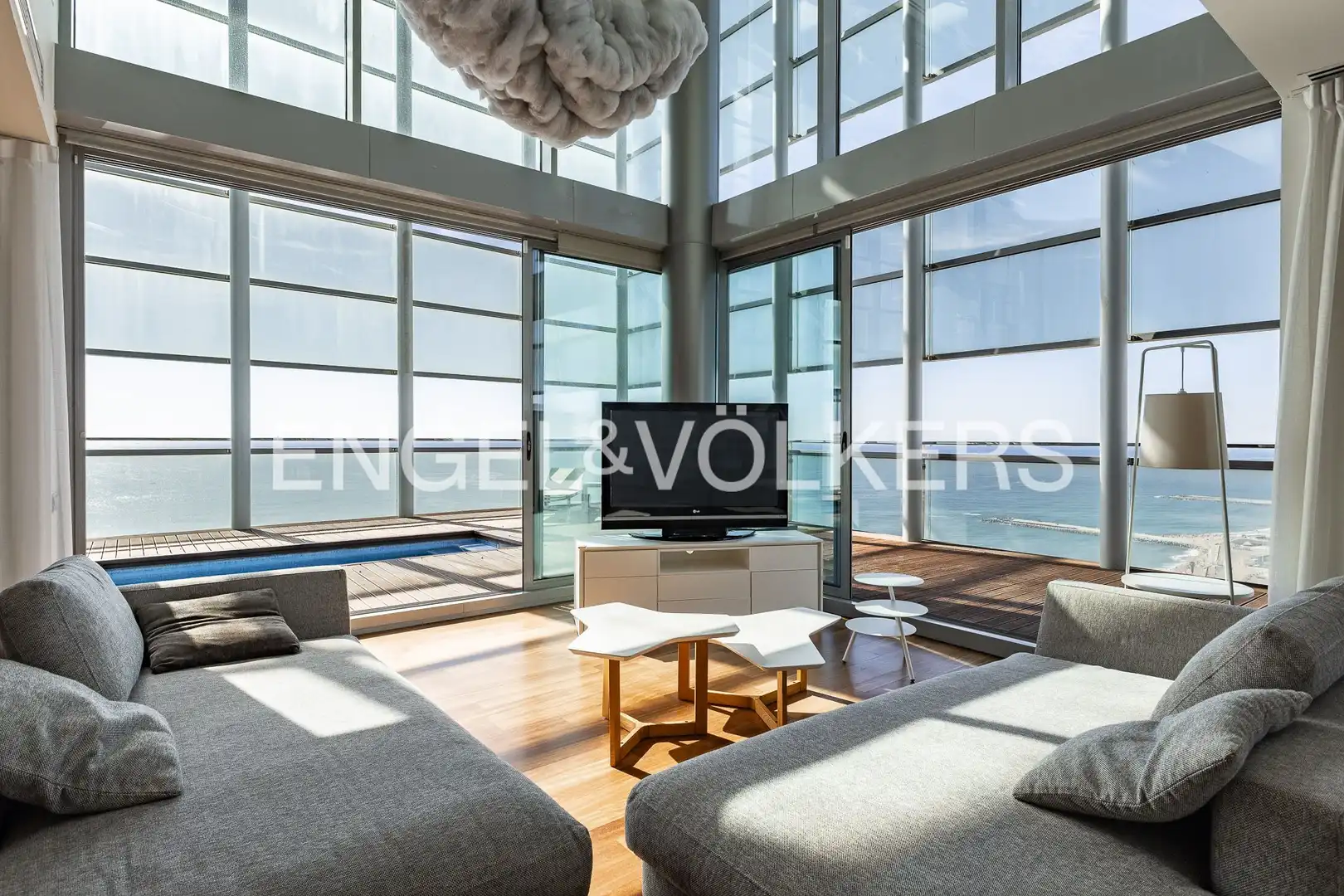 Attic for rent in Diagonal Mar i el Front Marítim del Poblenou