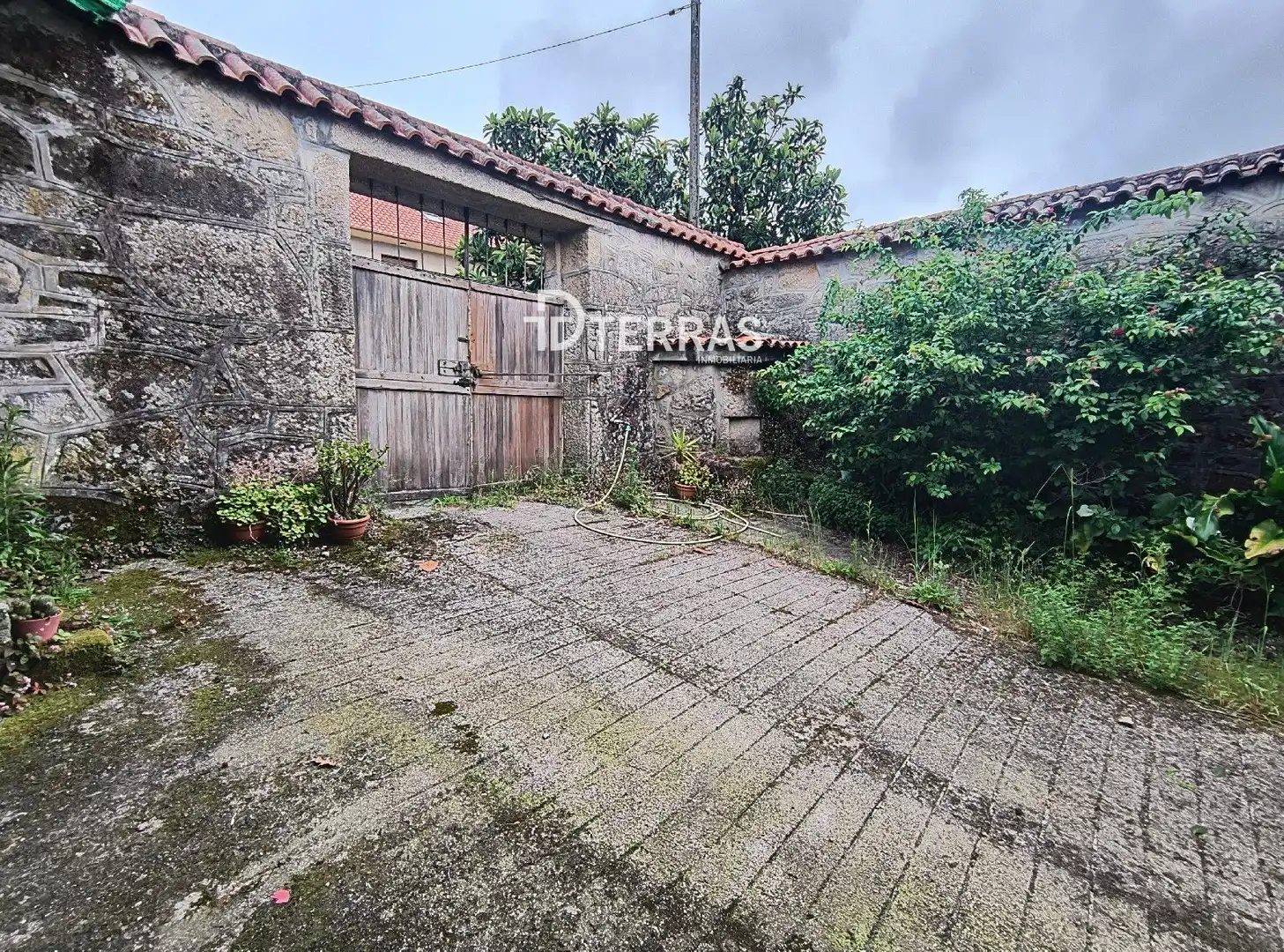 Vista exterior de Casa o chalet en venta en Ponte Caldelas con Jardín privado
