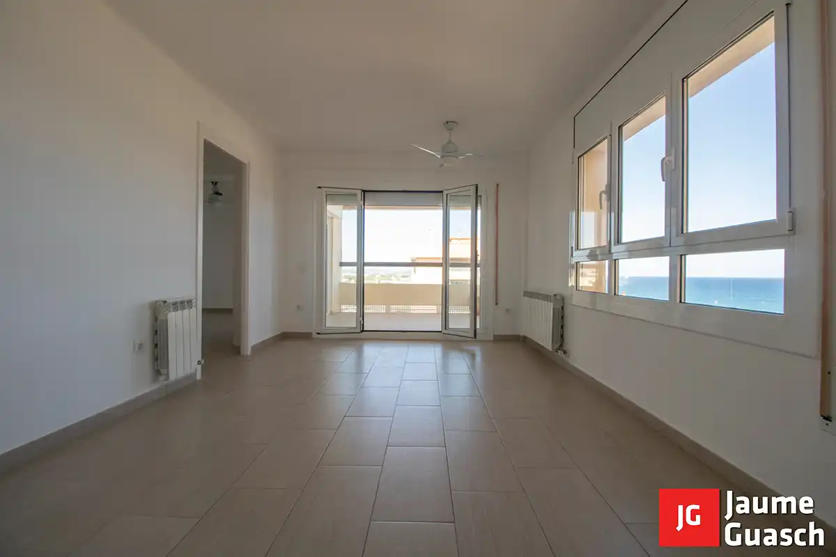 Wohnzimmer von Wohnung zum Verkauf in Torredembarra mit Heizung, Terrasse und Alarm