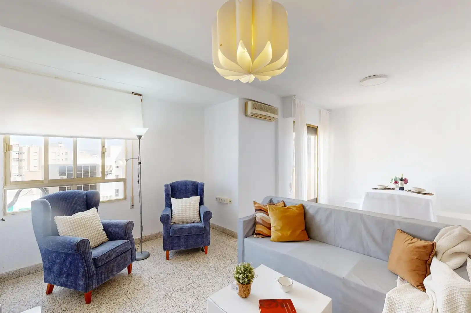Flat with terrace for sale in Calle JUAN FERNANDEZ 4, imagen 7