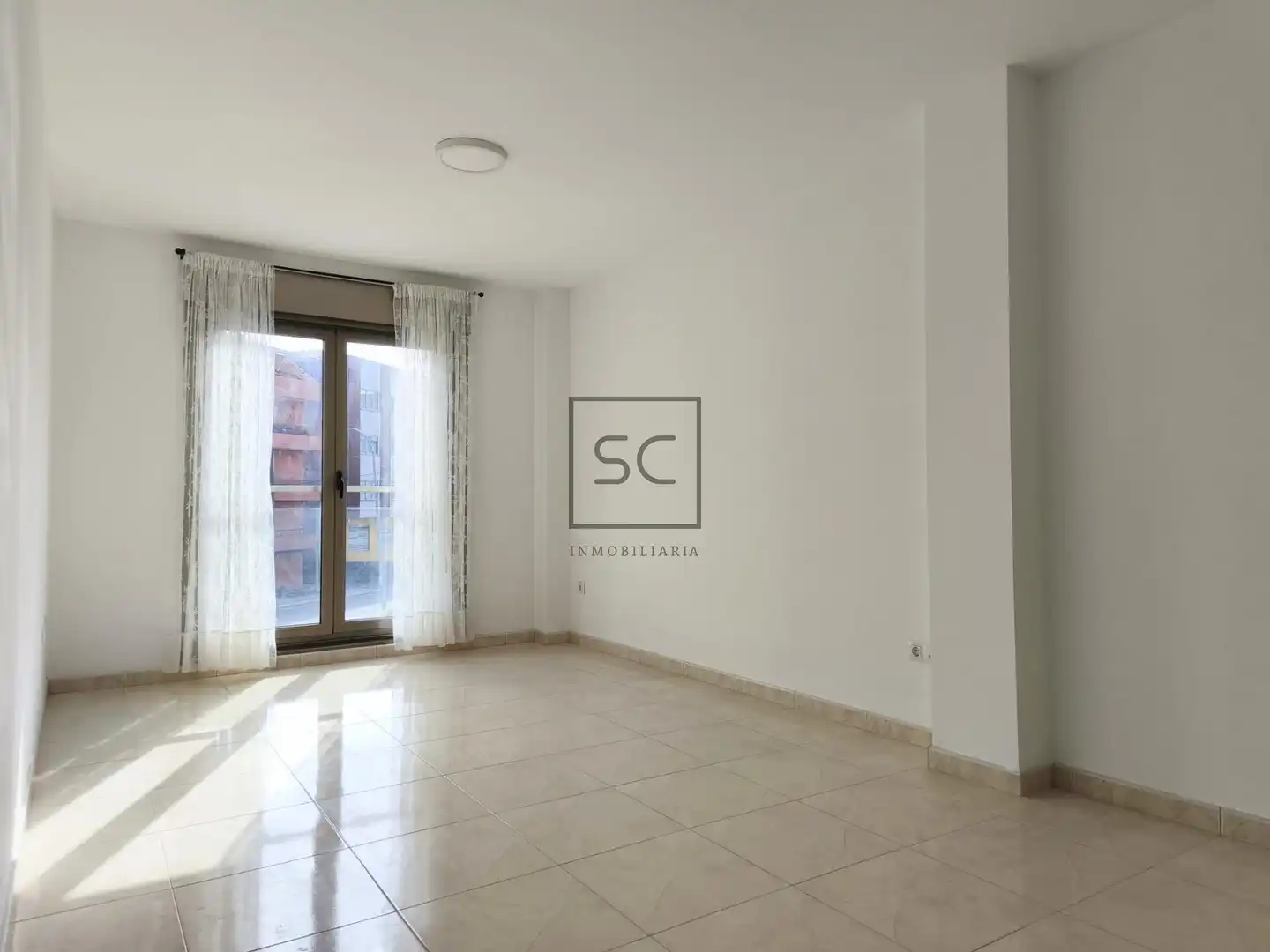 Dormitori de Apartament de lloguer en Ares amb Traster