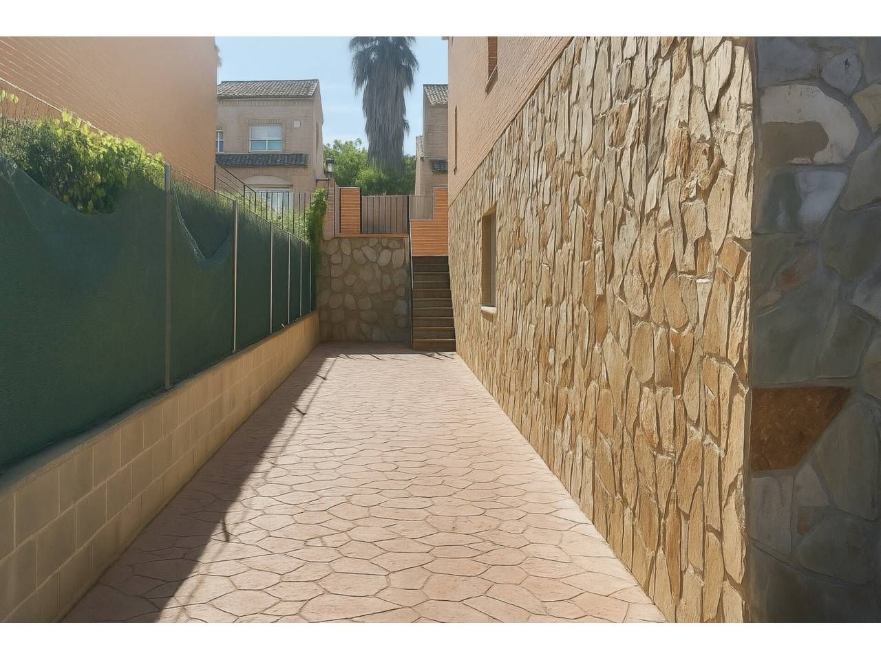 Single-family semi-detached for sale in Carranque