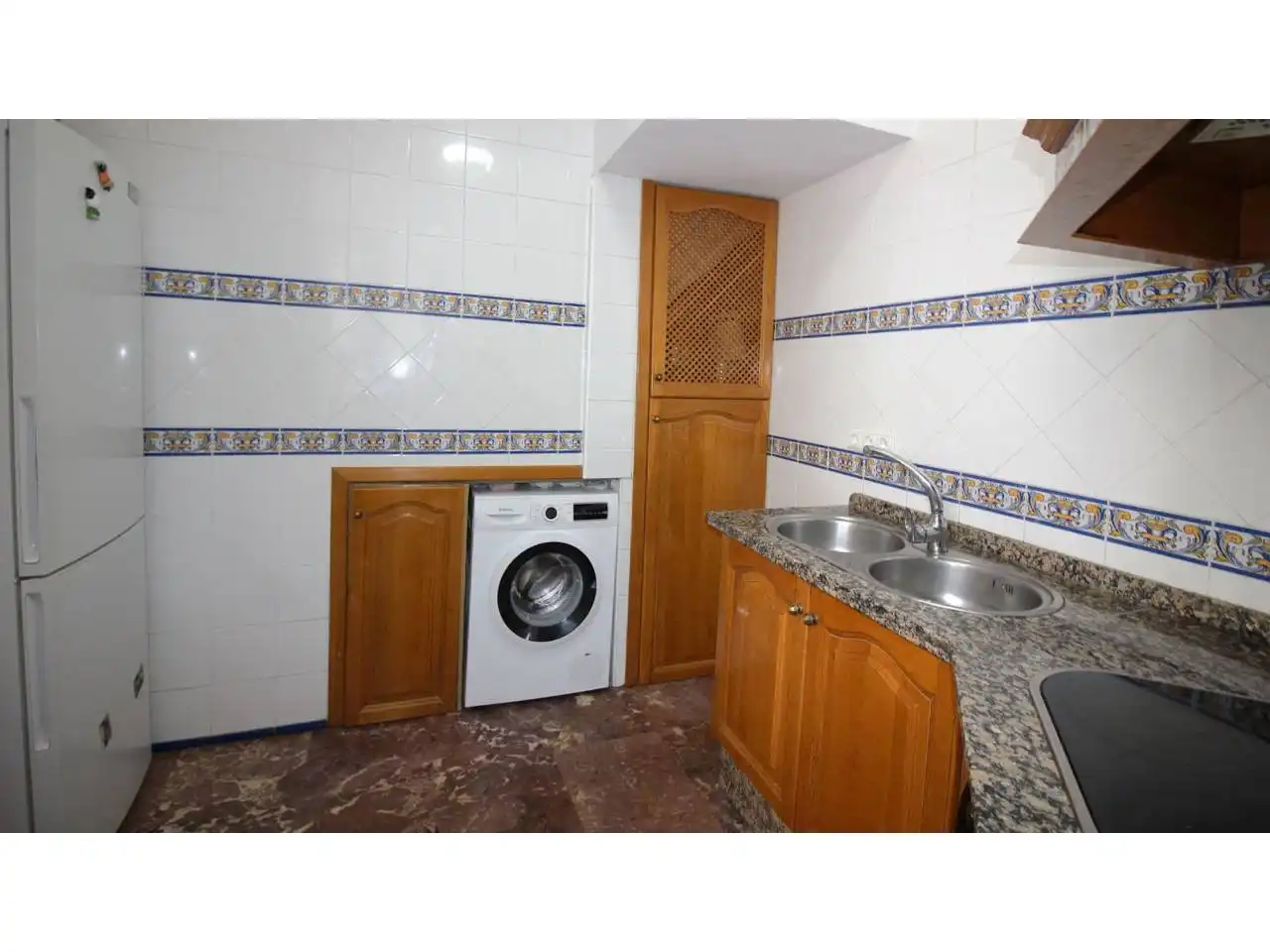 Kitchen of Houses for sale in Sevilla  with Air Conditioner, Heating and Terrace