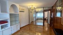 Living room of Flat to rent in  Madrid Capital  with Parquet flooring, Furnished and Washing machine