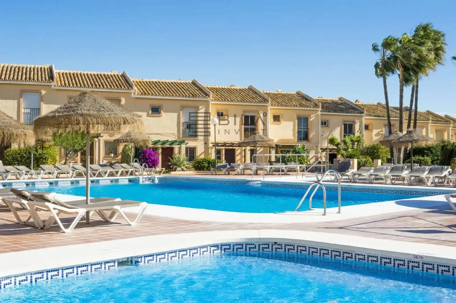 Reihenhaus mit Pool zum Verkauf in Marina del Sol