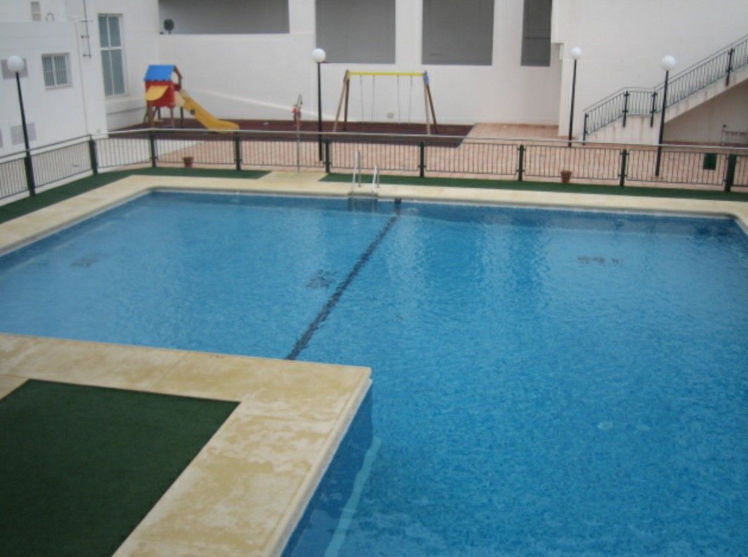 Swimming pool of Flat to rent in Roquetas de Mar  with Air Conditioner, Heating and Terrace