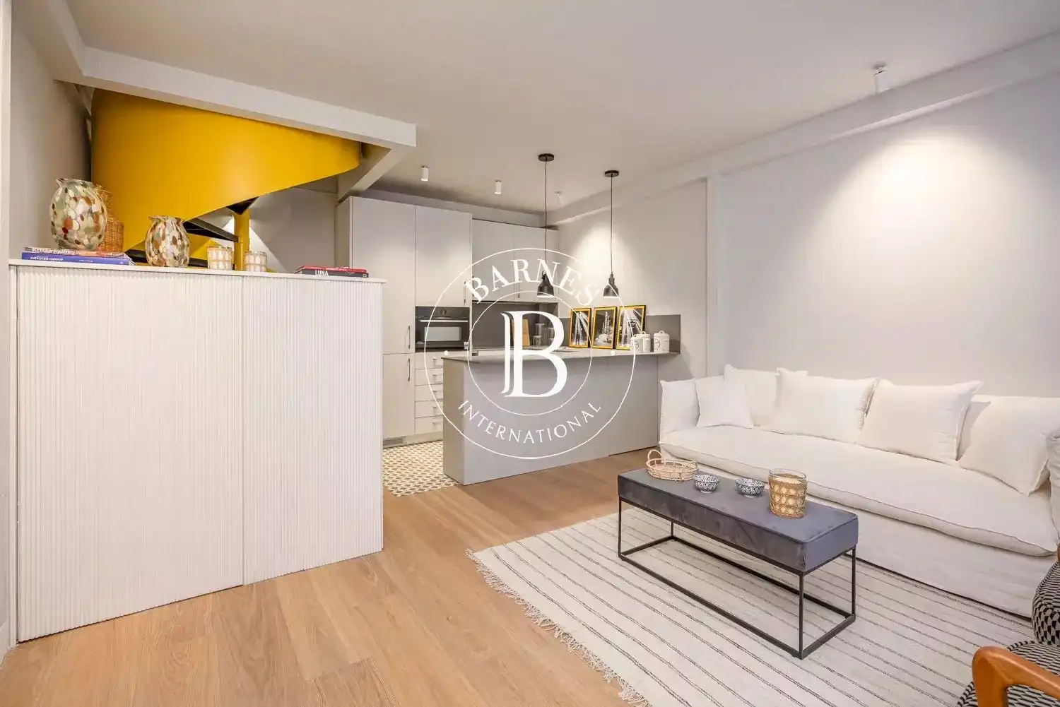 Vista exterior de Dúplex en venta en Madrid con Aire acondicionado, Calefacción y Terraza
