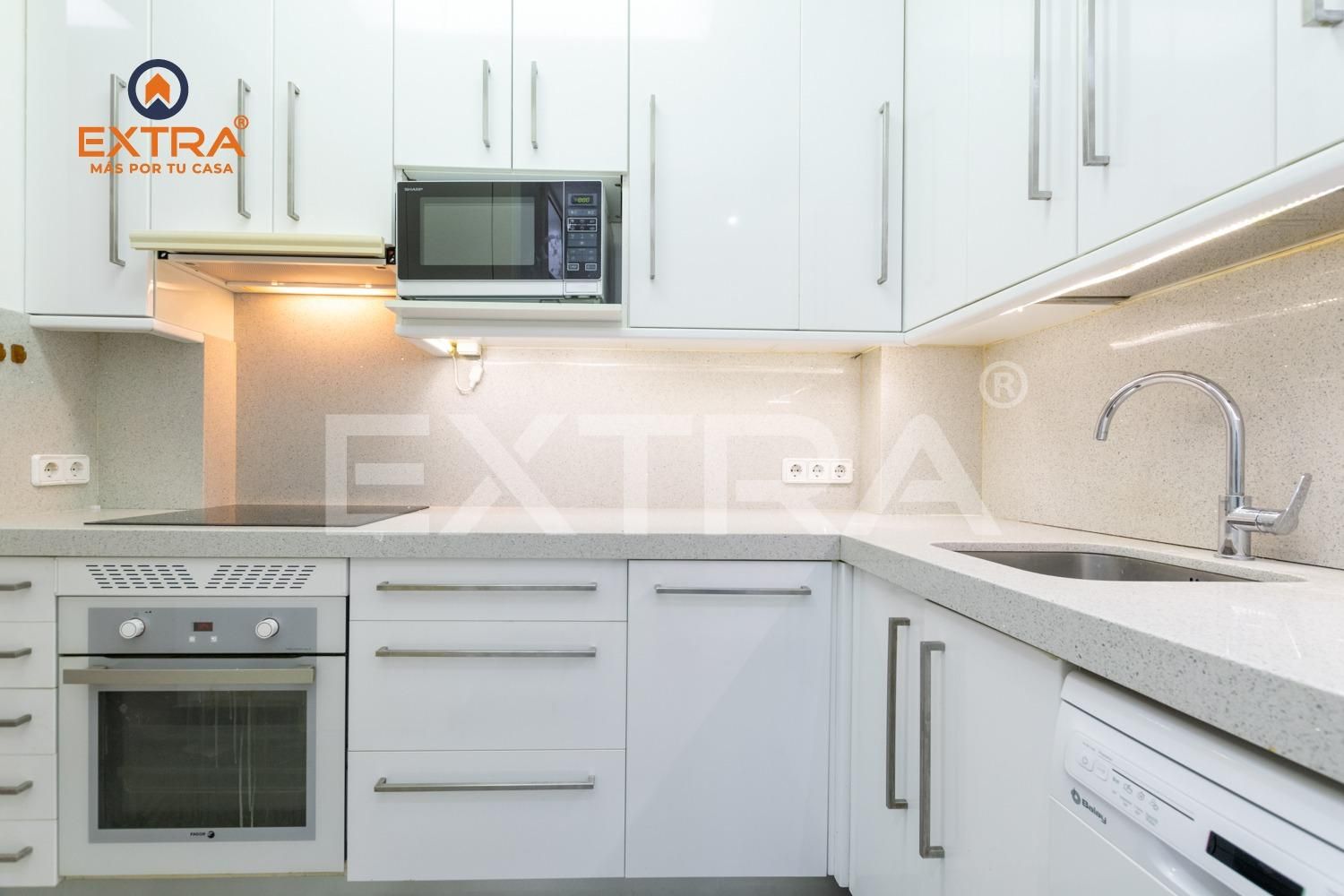 Pis de lloguer a Calle ORENSE, Cuatro Caminos - Azca, Tetuán