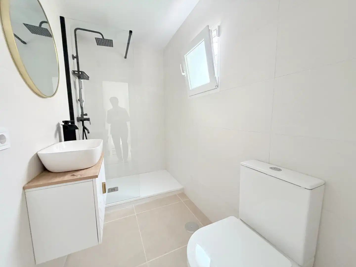 Baño de Casa o chalet en venta en Bormujos con Parquet y Terraza