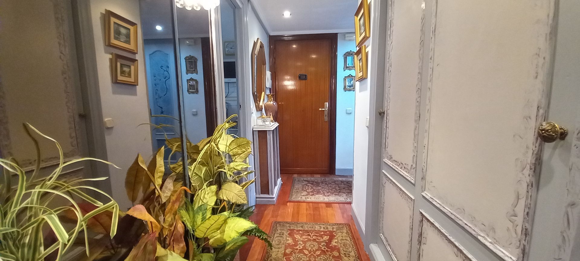 Flat for sale in Bilbao   with Heating