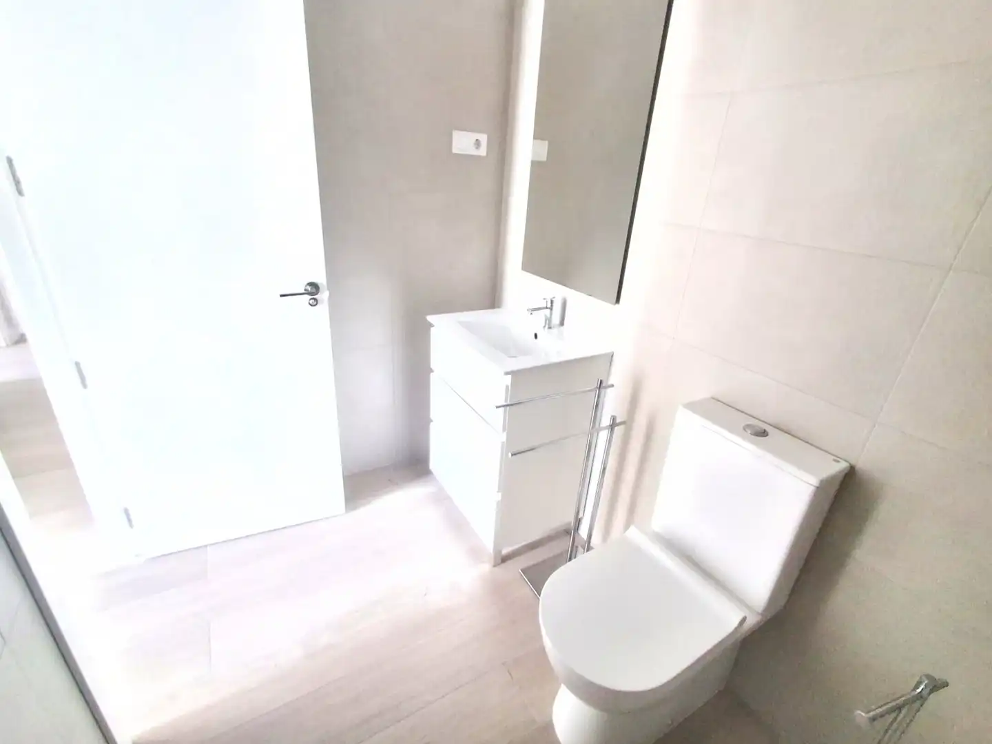 Badezimmer von Wohnung zur Miete in Tres Cantos mit Heizung, Terrasse und Abstellraum