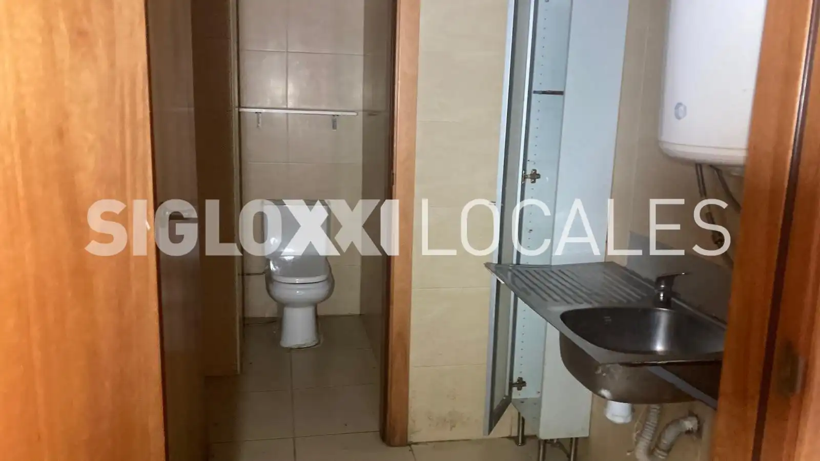 Baño de Local de alquiler en Barcelona