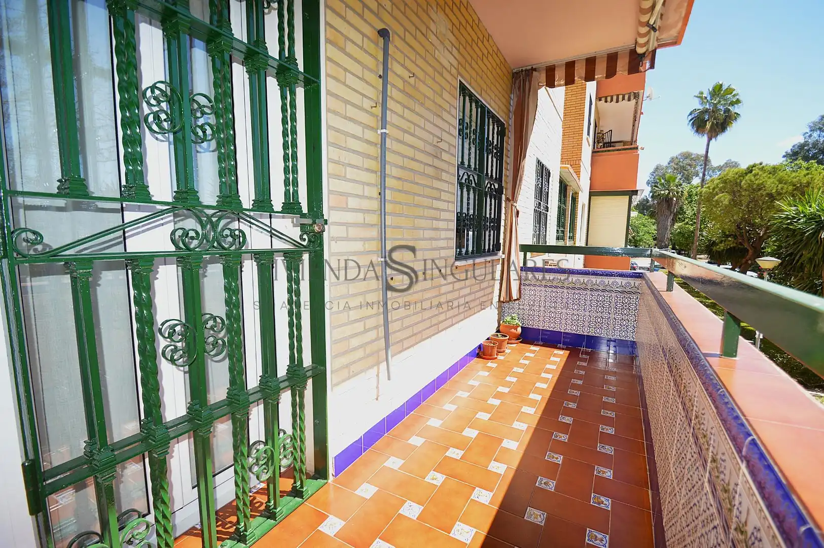 Balcony of Flat for sale in Sevilla  with Air Conditioner, Heating and Private garden
