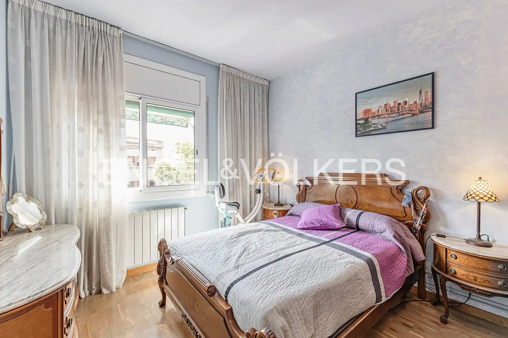 Bedroom of Flat for sale in Barcelona  with Air Conditioner, Heating and Furnished