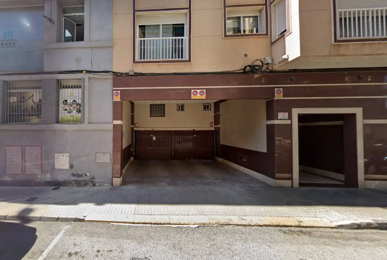 Parkplatz zur Miete in Elche ciudad