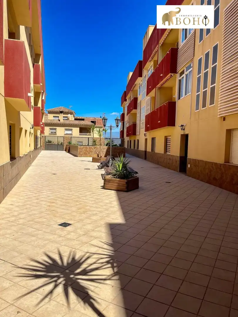 Flat with terrace to rent in Calle CATEDRATICO JOAQUIN RGUEZ 17, imagen 35