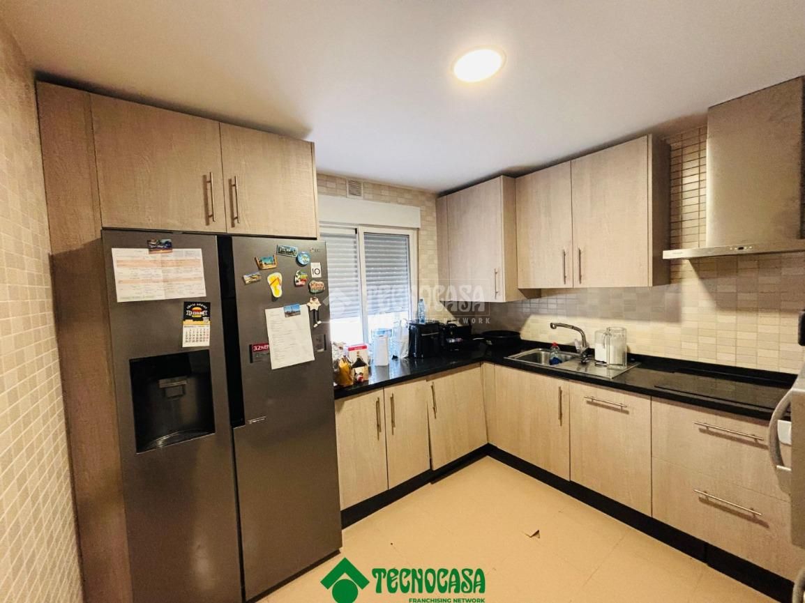 Kitchen of Flat for sale in El Carpio  with Air Conditioner and Furnished
