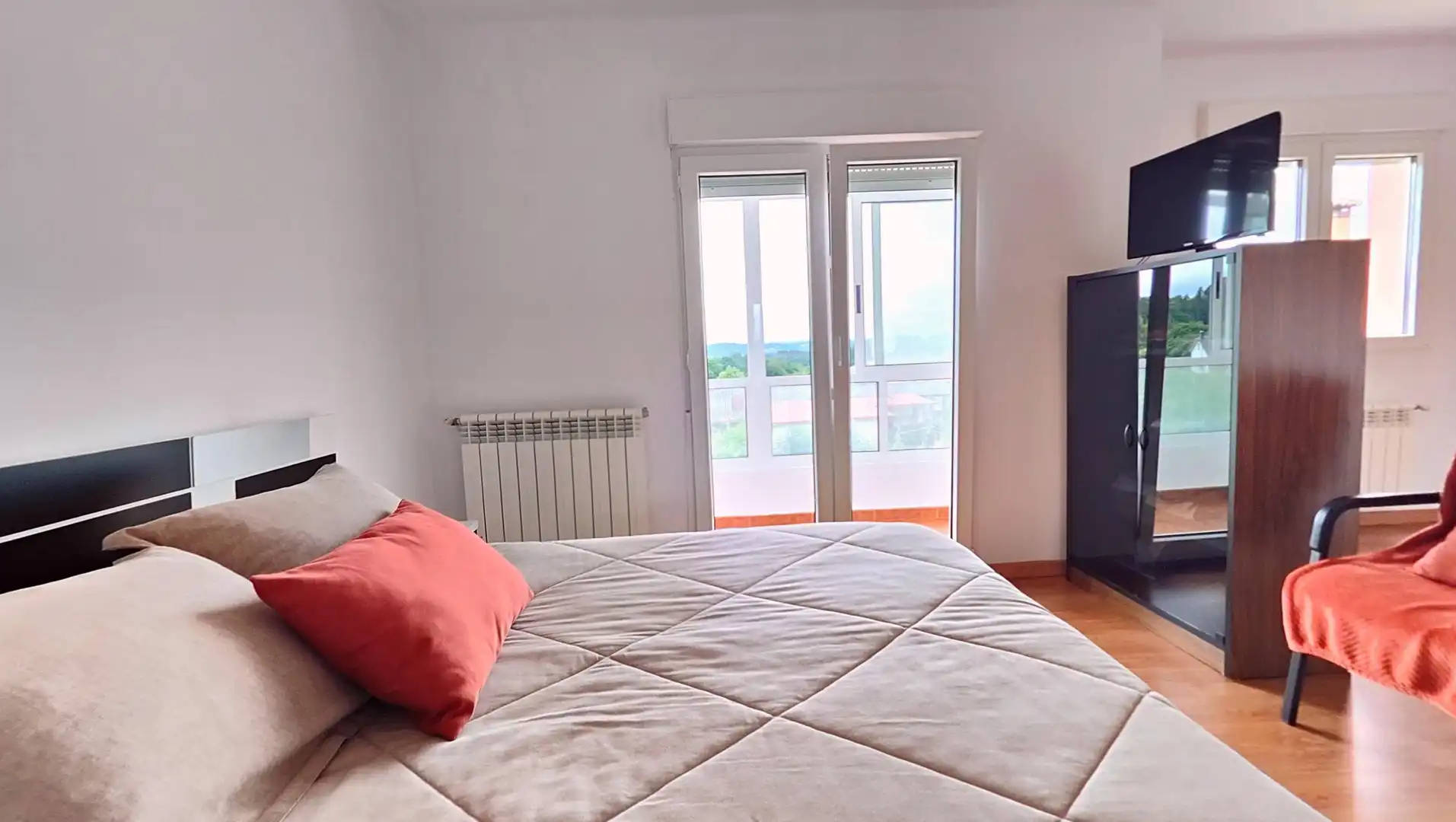 Habitación de Casa o chalet en venta en Oroso con Calefacción, Jardín privado y Amueblado