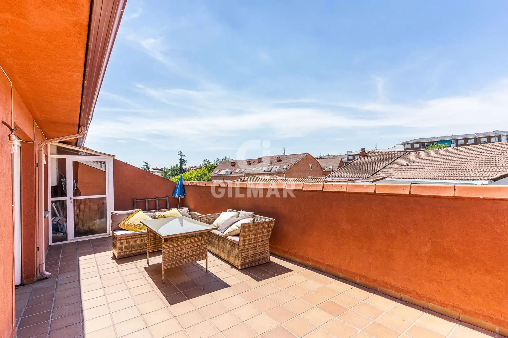 Terraza de Casa adosada en venta en Colmenar Viejo con Calefacción y Jardín privado