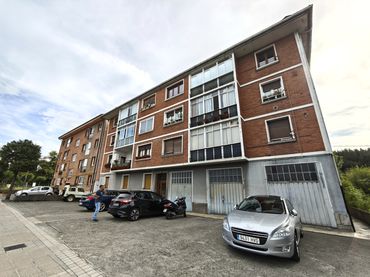 Appartamento con ascensore in vendita a Alfredo Baeschlin Hiribidea 26