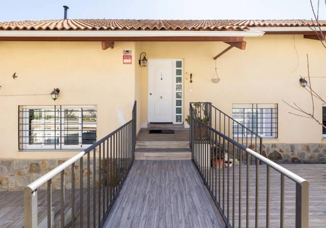 Casa-chalet en Venta en Nívar