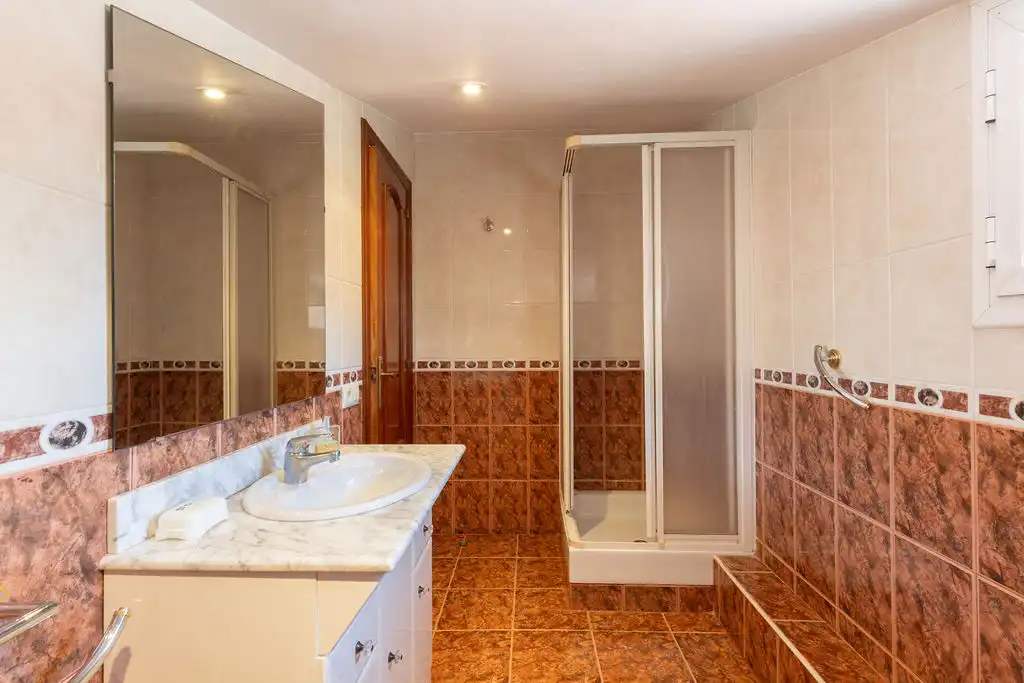 Baño de Casa o chalet en venta en Sant Vicenç de Montalt con Aire acondicionado, Calefacción y Terraza