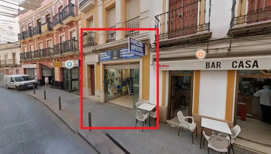 Local comercial en alquiler en Centro - Doña Mercedes