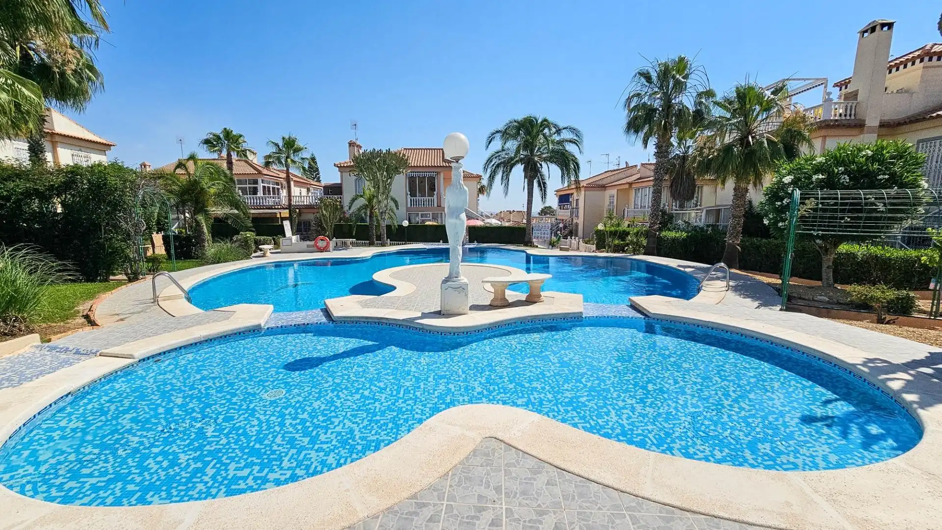 Piscina de Casa o chalet en venta en Orihuela con Aire acondicionado, Jardín privado y Terraza