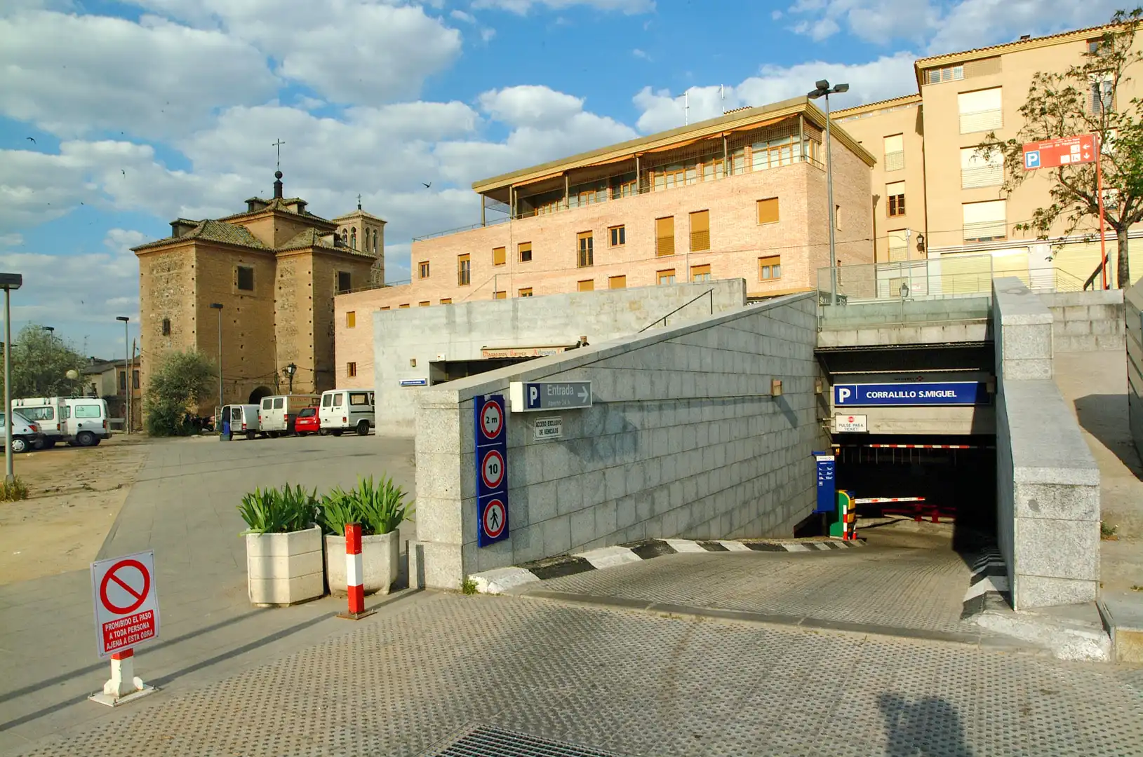 Parkplatz von Garage zur Miete in Toledo