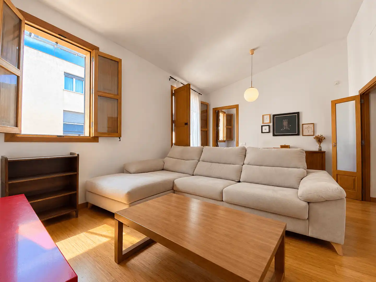 Flat with terrace for sale in Centre, imagen 2
