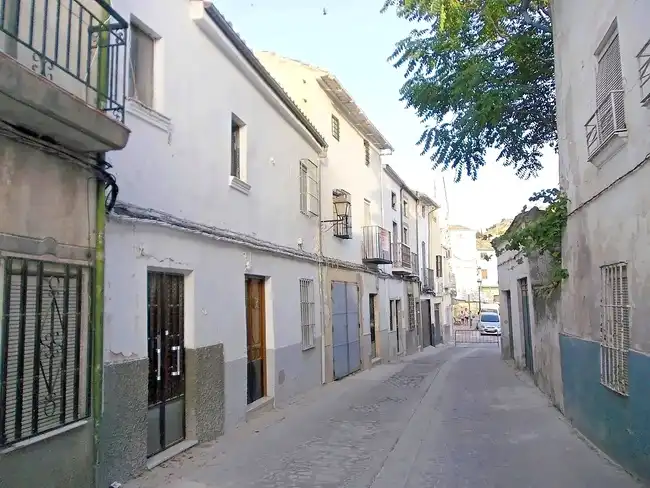 Habitatge en venda a C/ Torredonjimeno