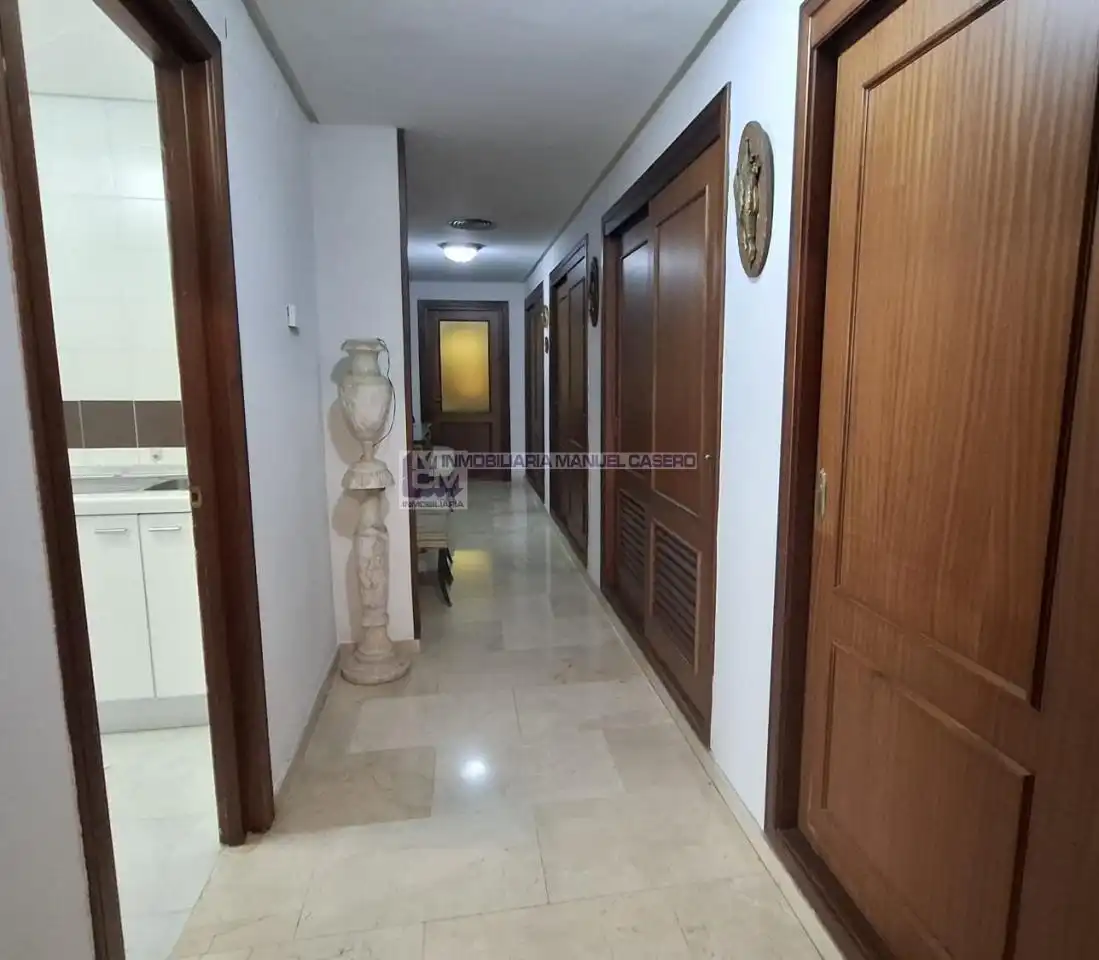 Piso en venta en Cáceres con Calefacción y Terraza