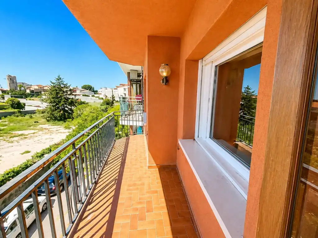 Terraza de Piso en venta en Vilafranca del Penedès con Amueblado, Horno y Balcón