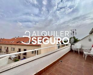 Außenansicht von Wohnung miete in Talamanca de Jarama mit Klimaanlage und Terrasse