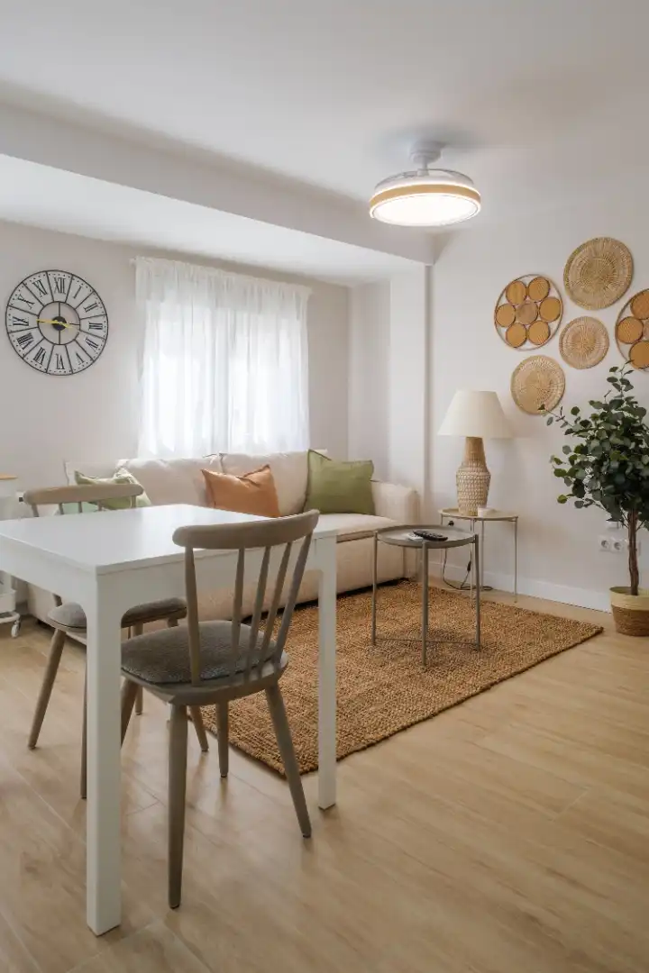 Sala de estar de Apartamento de alquiler en Zaragoza con Amueblado y Balcón
