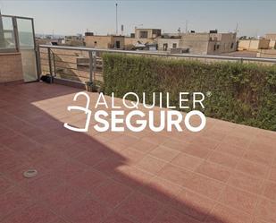 Terrassa de Pis de lloguer en  Zaragoza Capital amb Calefacció