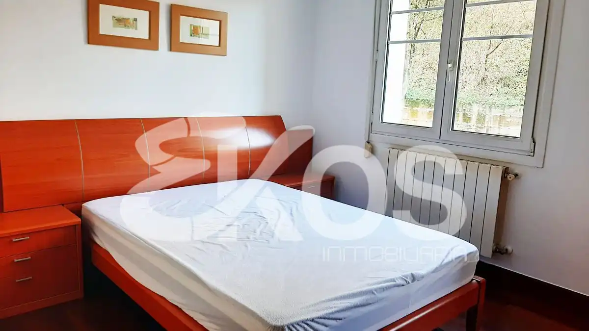 Bedroom of Duplexes for rent in Arrasate / Mondragón  with Heating, Storage room and Furnished