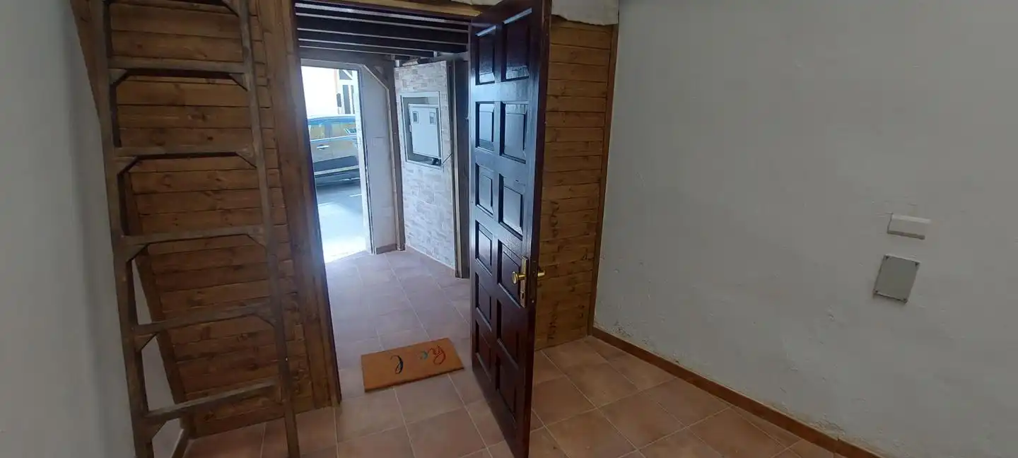 Erdgeschoss zur Miete in Los Cuervos, Granadilla de Abona ciudad