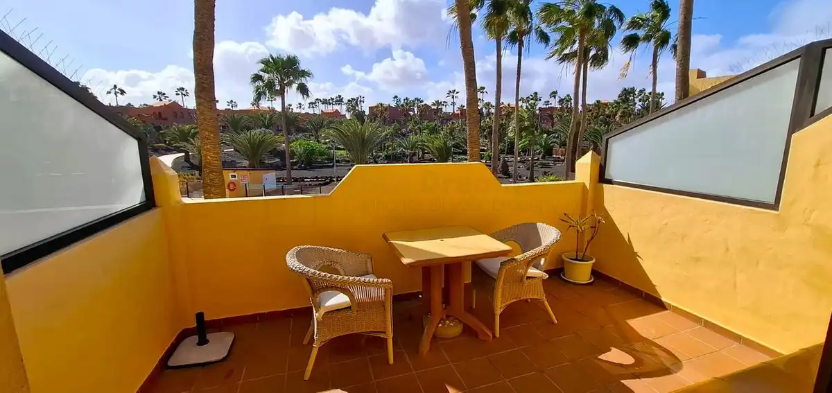 Terraza de Apartamento en venta en La Oliva con Terraza y Piscina comunitaria