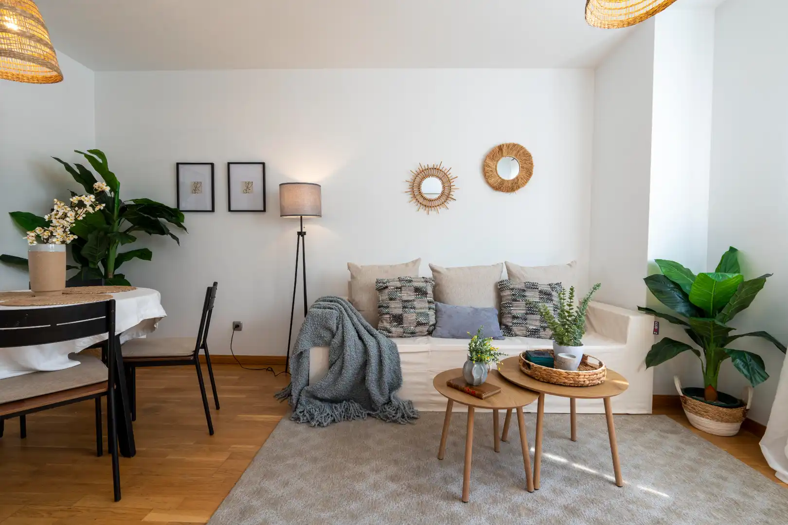 Living room of Flat for sale in  Madrid Capital  with Air Conditioner and Heating