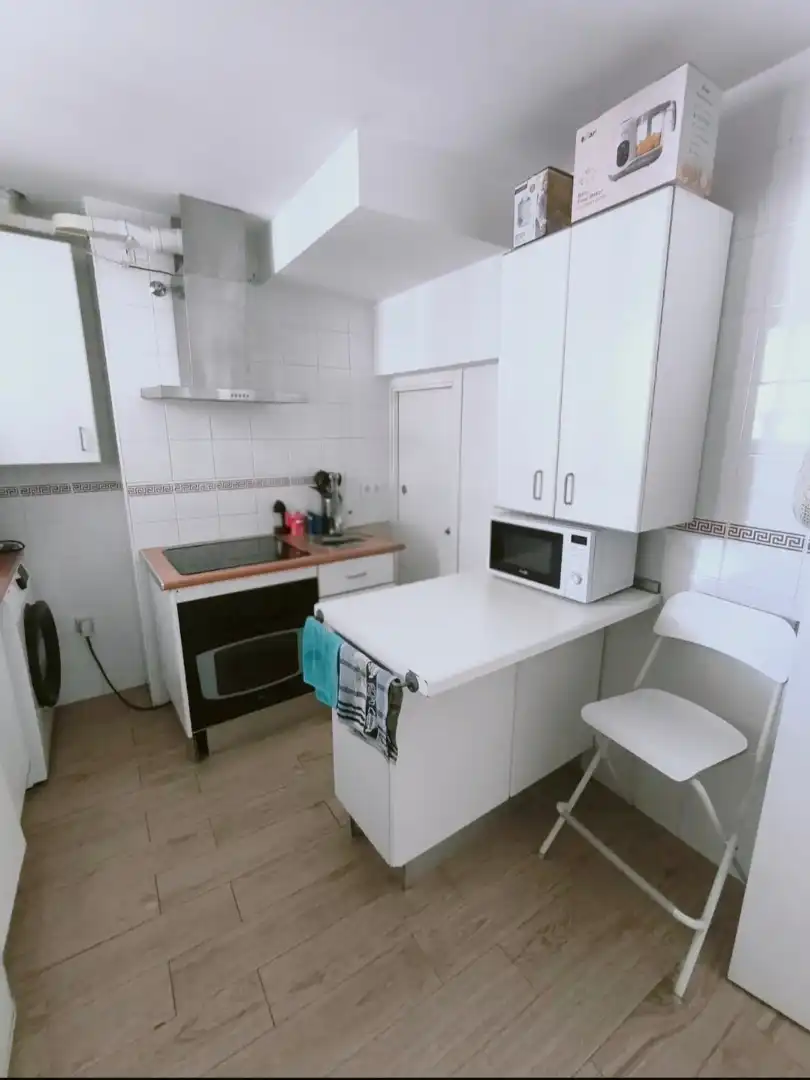 Kitchen of Duplexes for sale in Sevilla  with Air Conditioner and Parquet flooring