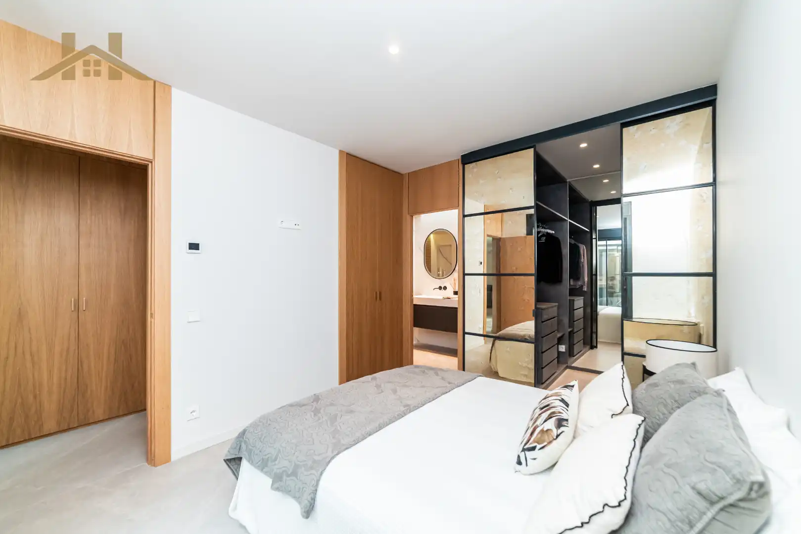 Dormitori de Casa o xalet en venda en Pozuelo de Alarcón amb Aire condicionat, Calefacció i Jardí privat
