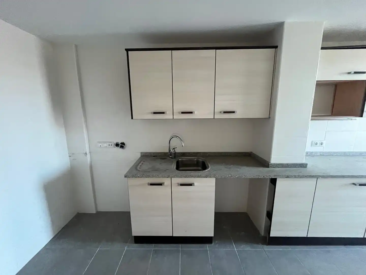 Cocina de Dúplex en venta en La Muela con Calefacción y Terraza