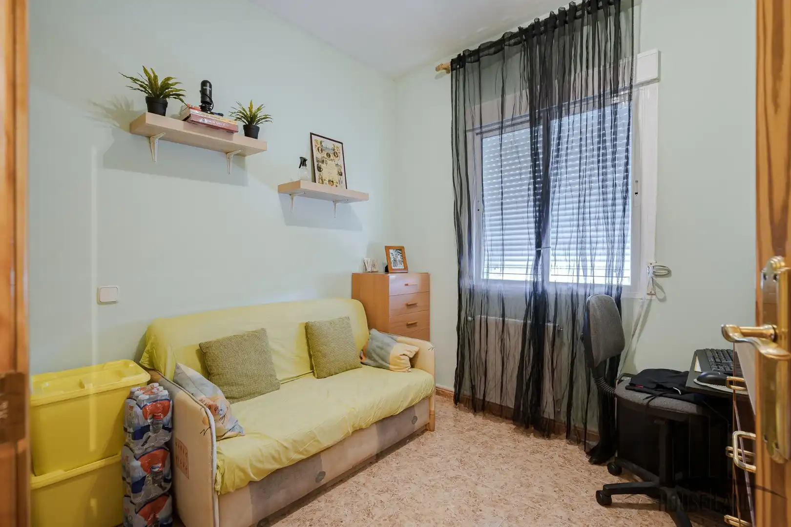 Habitación de Casa o chalet en venta en El Casar con Aire acondicionado, Calefacción y Jardín privado