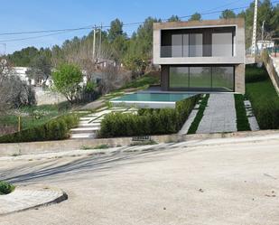 Vista exterior de Residencial en venda en Sant Llorenç d'Hortons